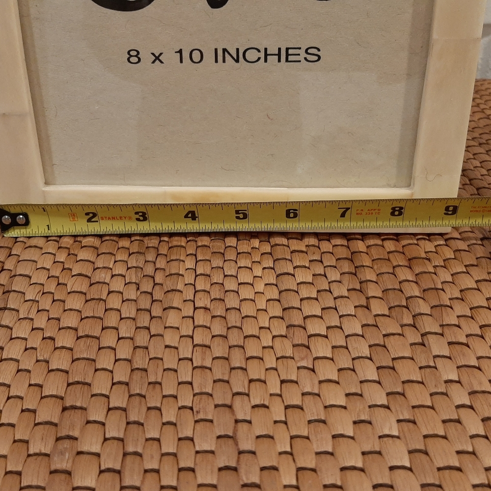 Two Ivory Picture frames - Picture 4 of 6